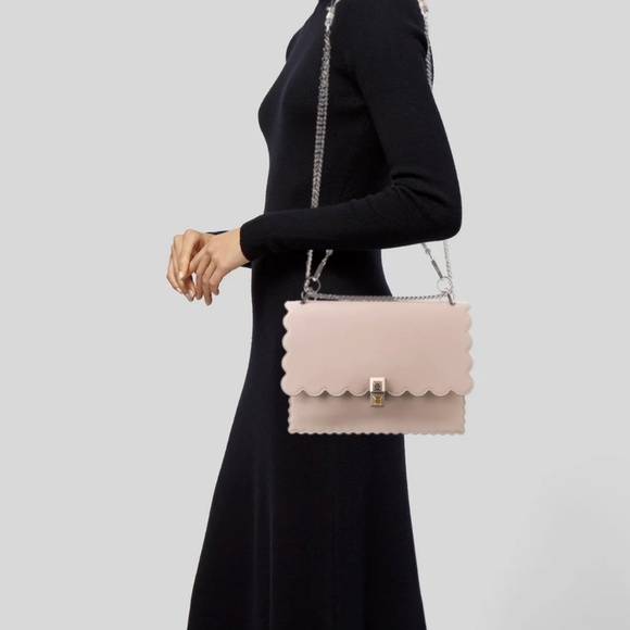 Fendi Kan-I Scalloped Blush Shoulder Handbag - Picture 3 of 4